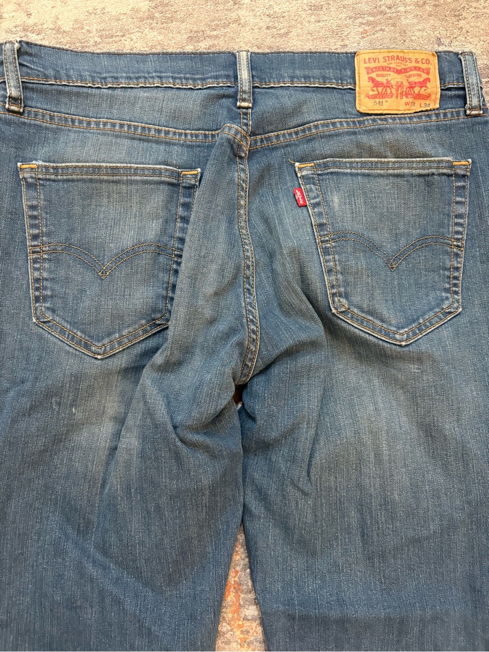 Levi's Men's Medium Blue Straight-Leg Jeans